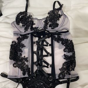 Embroidered set 30D/XS